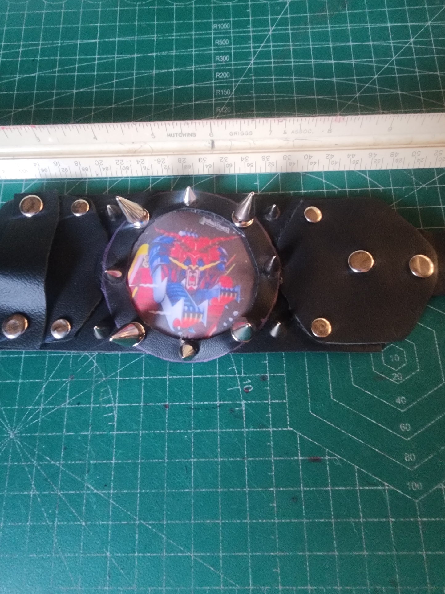 Black Leather Gauntlet